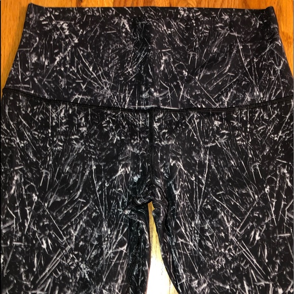 Lululemon size 10 Legging - Picture 2 of 8